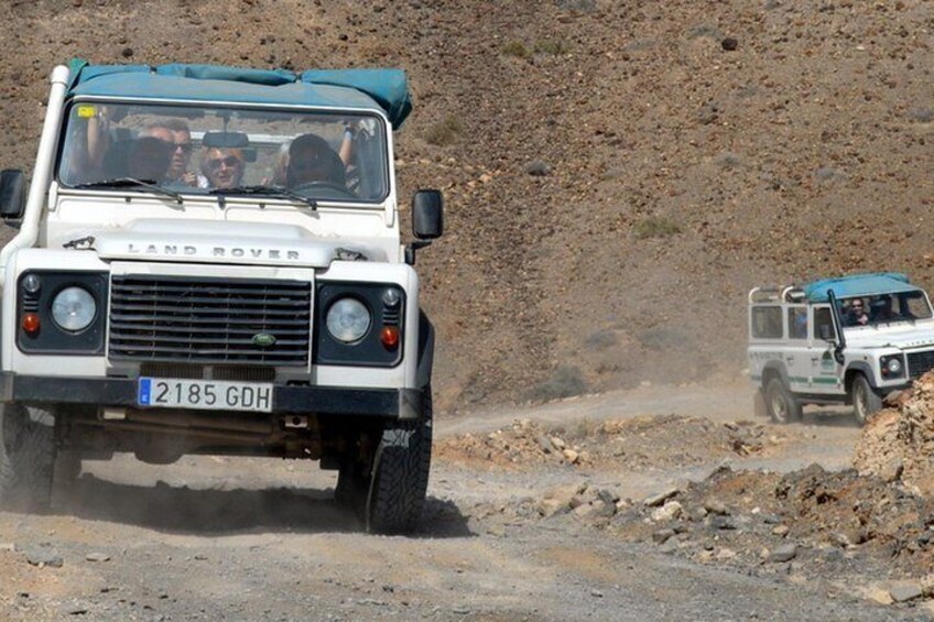 4x4 Jeep Safari Tour in Cofete Beach and Villa Winter