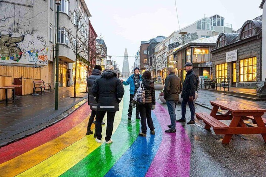 Describing the rainbow road and Hallgrimskirkja church