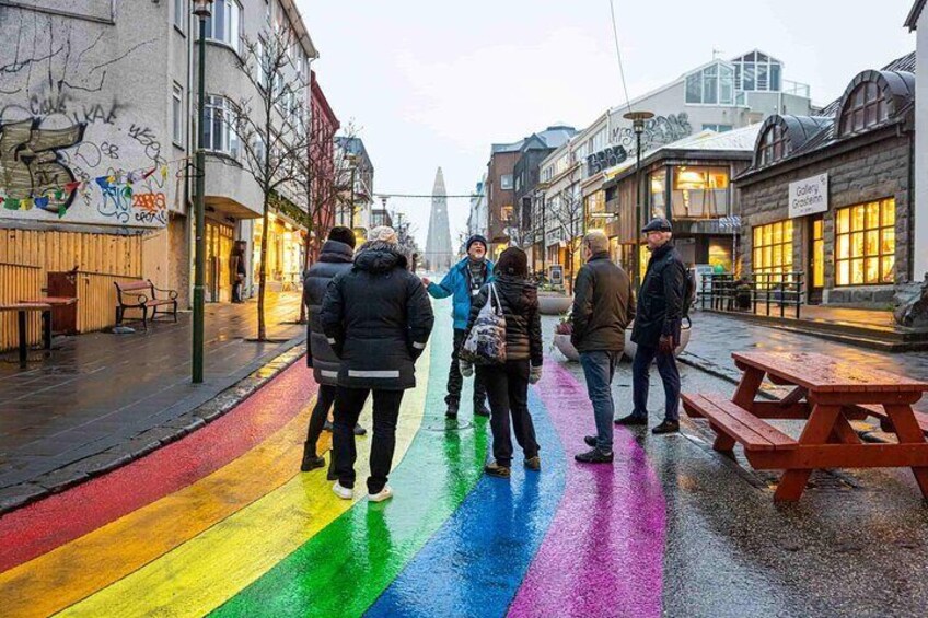 Describing the rainbow road and Hallgrimskirkja church