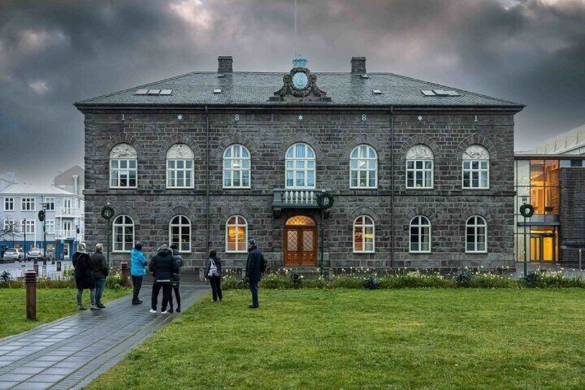 Learn about the Icelandic Parliament building from Your Friend in Reykjavik