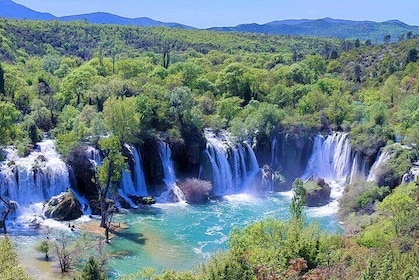 Upptäck Hercegovina dagstur från Mostar: Kravice vattenfall, Blagaj, Počite...