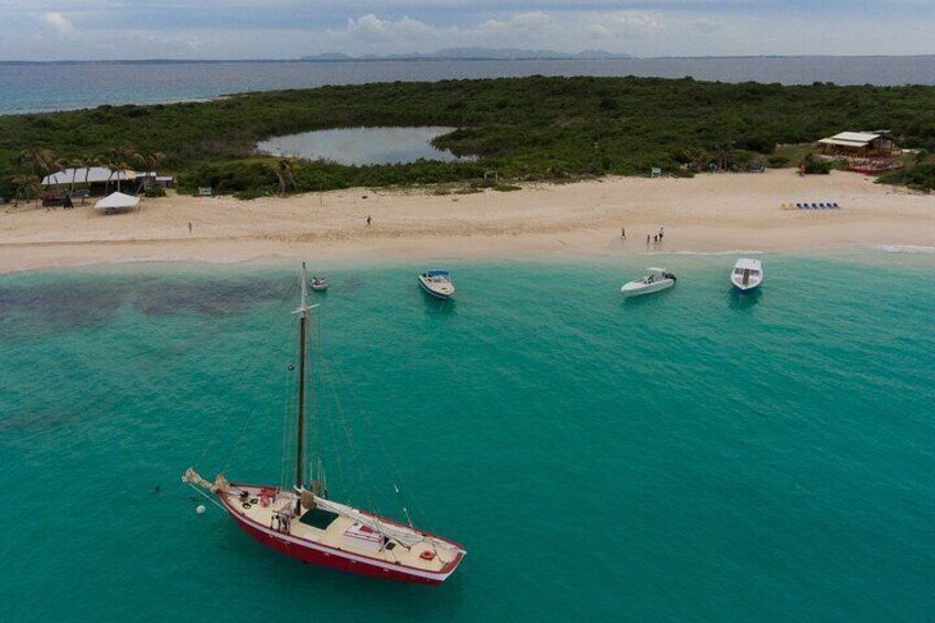 Tradition at anchor at Prickly Pear Cay