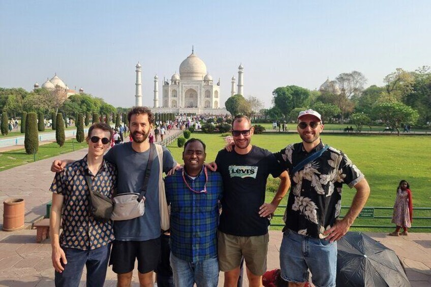 Agra Half-Day Tour: Taj Mahal & Agra Fort