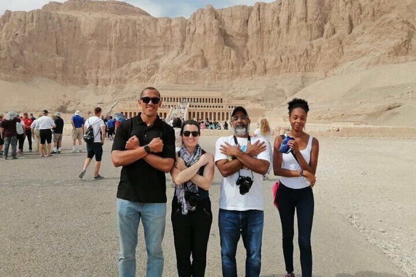4-Days Aswan sails Nile Cruise Luxor &Abu Simbel.Hot air Balloon