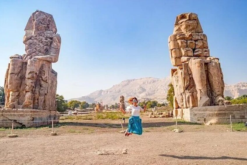 6-Days Nile Cruise Aswan to Luxor & Sleeper Train Round-trip