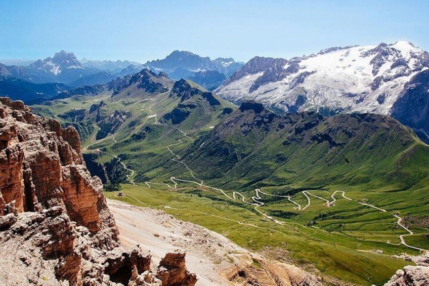 From Bolzano: Private Day Tour by car: The Great Dolomites Road