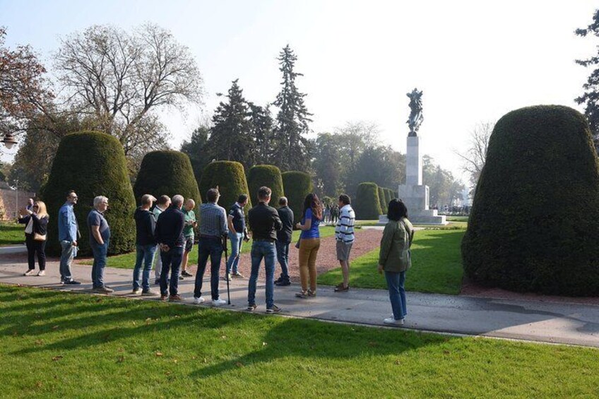 Belgrade Big Tour: Top Attractions and Belgrade Neighborhoods