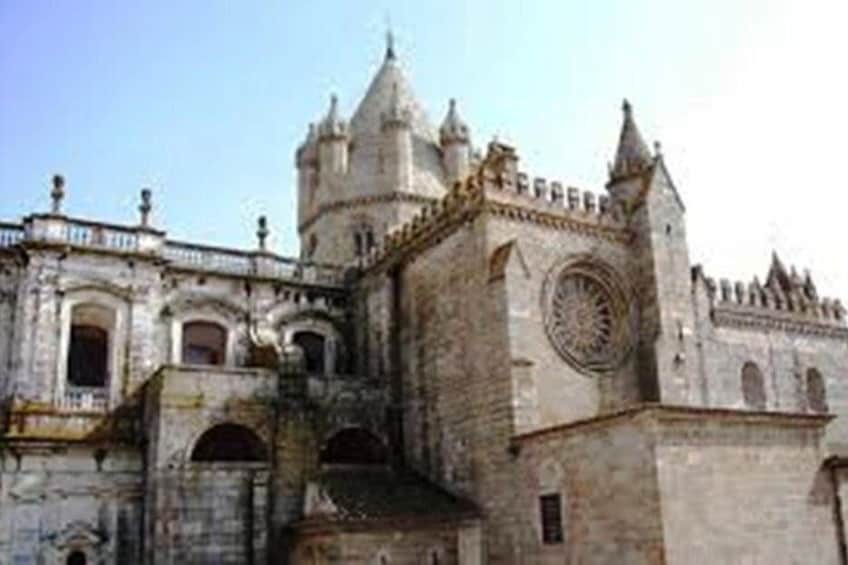 Private Tour to Evora and Merida - World Heritage City of the Roman Empire