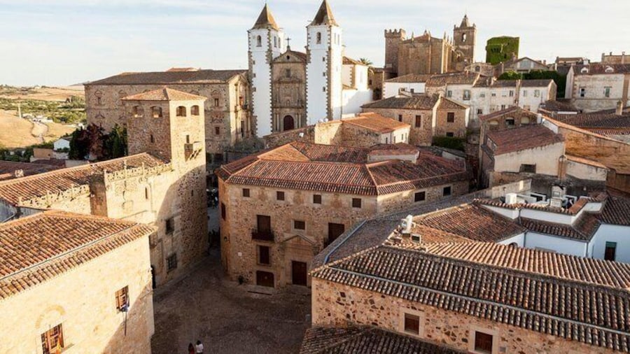 Private Tour to Evora and Merida - World Heritage City of the Roman Empire