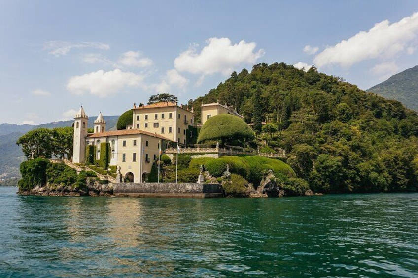 Lake Como, Bellagio with Private Boat Cruise Included