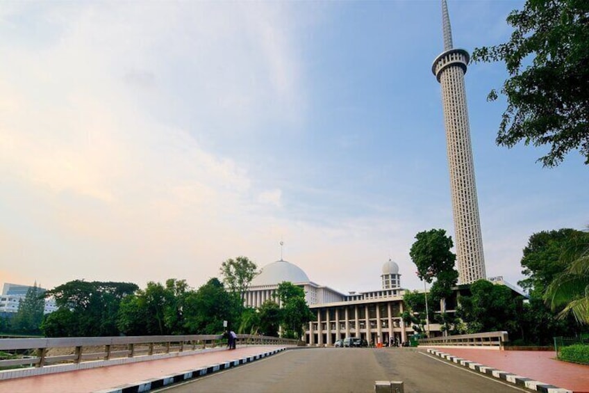 Private Full Day Tour of Jakarta with Hotel Pickup