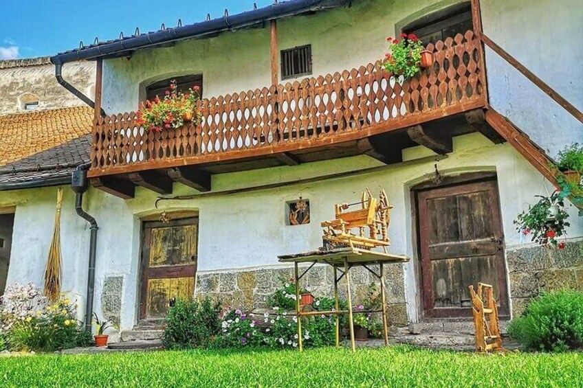 Bran Castle, Rasnov Fortress, Harman & Prejmer Fortified Churches Day Tour