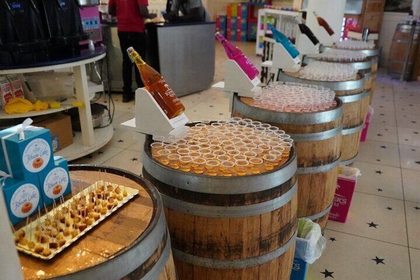 Topper's Rhum Distillery Tour in St Maarten