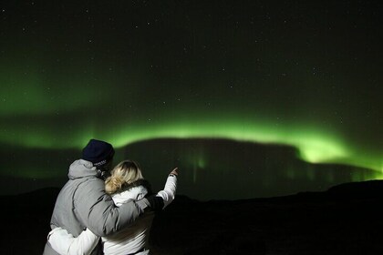 Enchanted Northern Lights: Hot chocolate & Photos - Small Group!