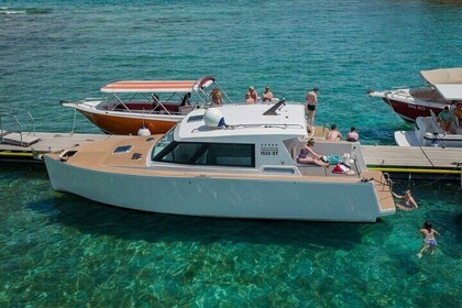Private Blue Cave and 5 islands tour from Split - Luxury boat