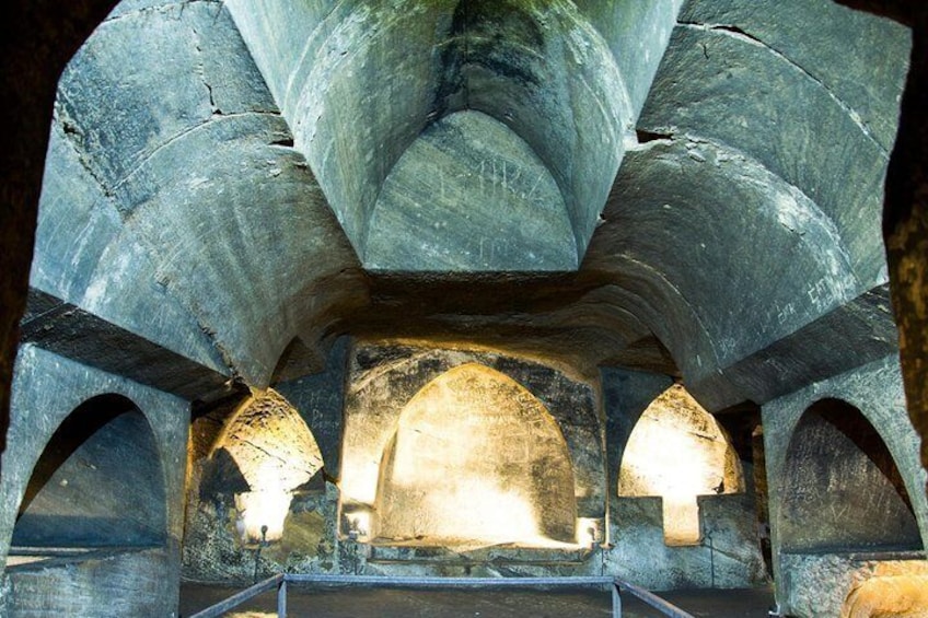 Jajce Catacomb 