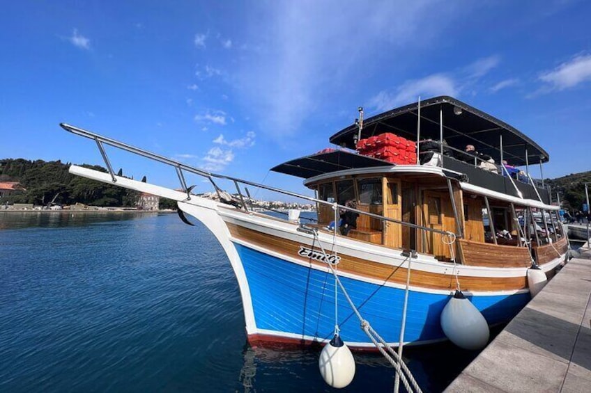 Our beautiful boat Emili
