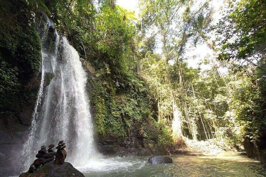 Ulu Petanu Waterfall