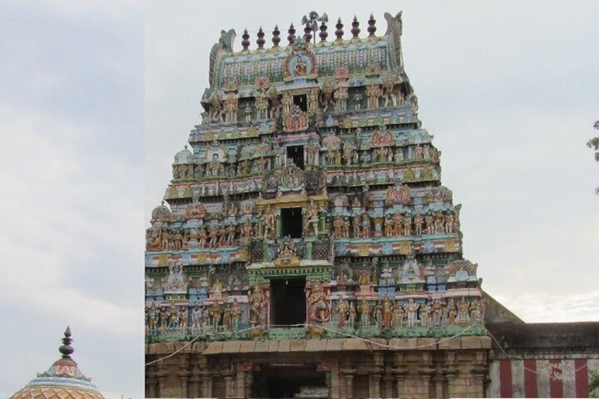 Show item 5 of 8. Temple Of Jupiter In Alangudi From Trichy