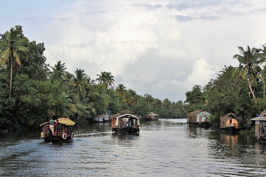 Houseboat Cruise in Bekal from Mangalore