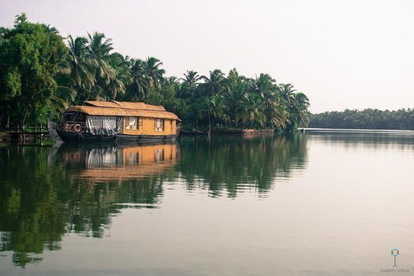 Houseboat Cruise in Bekal from Mangalore