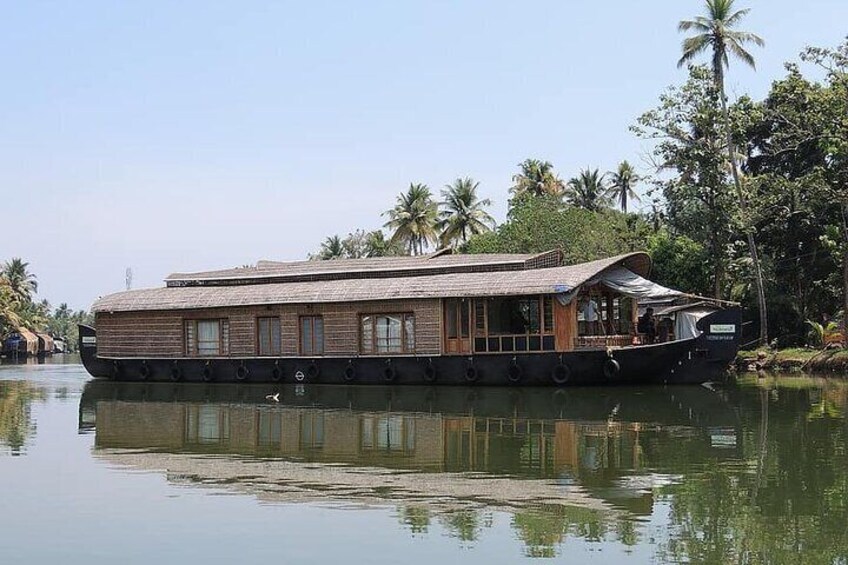 Houseboat Cruise in Bekal from Mangalore