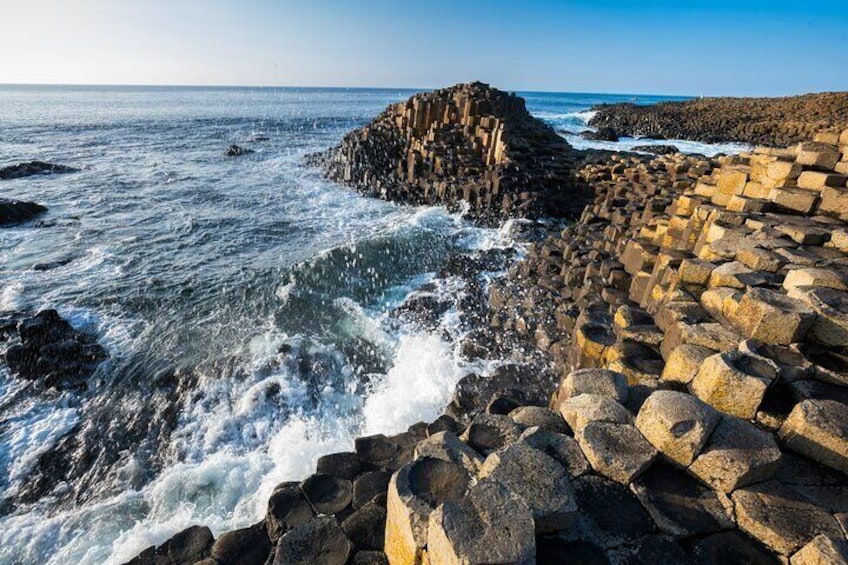 Waves crashing at Causeway Coast