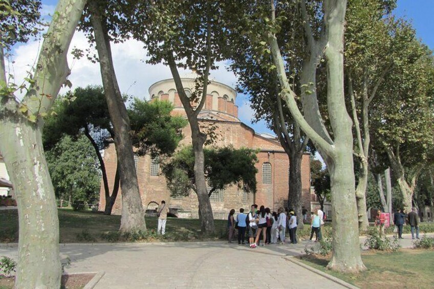 Topkapi Palace and Harem guided tour with skip-the-line tickets