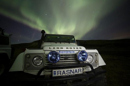 Northern Lights Search Super Jeep Tour from Reykjavik