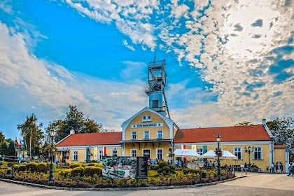 Halbtägige Tour zum Salzbergwerk Wieliczka ab Krakau mit Transport