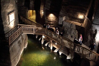 Wieliczka Salt Mine from Krakow, Guided Half-Day Tour with Private Transpor...