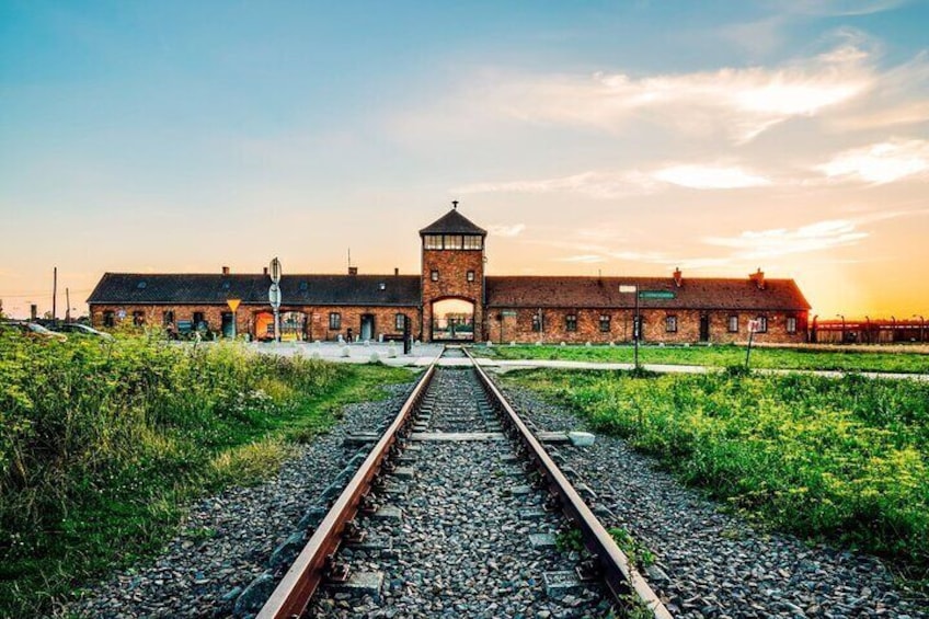 1 Day Trip Auschwitz Birkenau and Salt Mines with Hotel Transfer