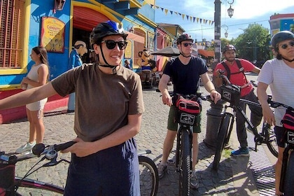 Private Bike Tour Experience around old BA with Local Host