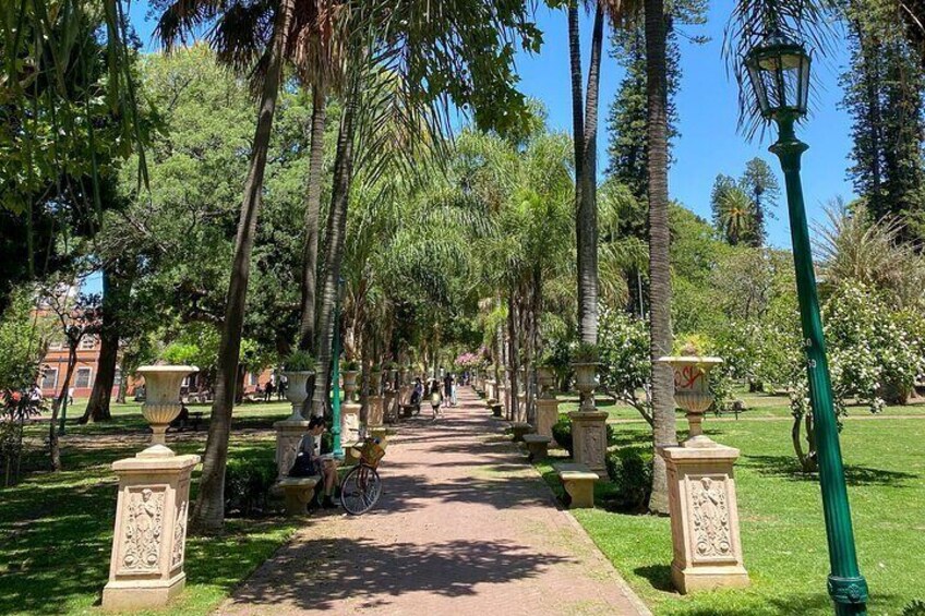 Half-Day Bike Tour in Buenos Aires Argentina with Lunch