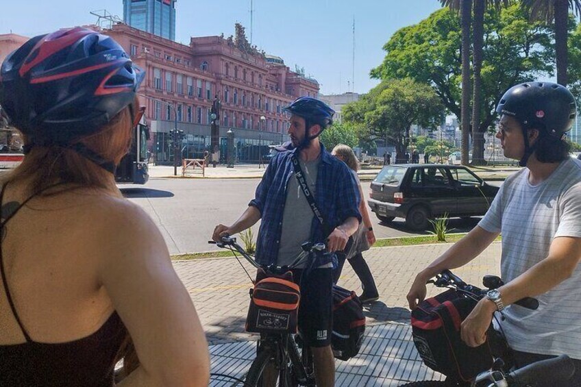 Half-Day Bike Tour in Buenos Aires Argentina with Lunch