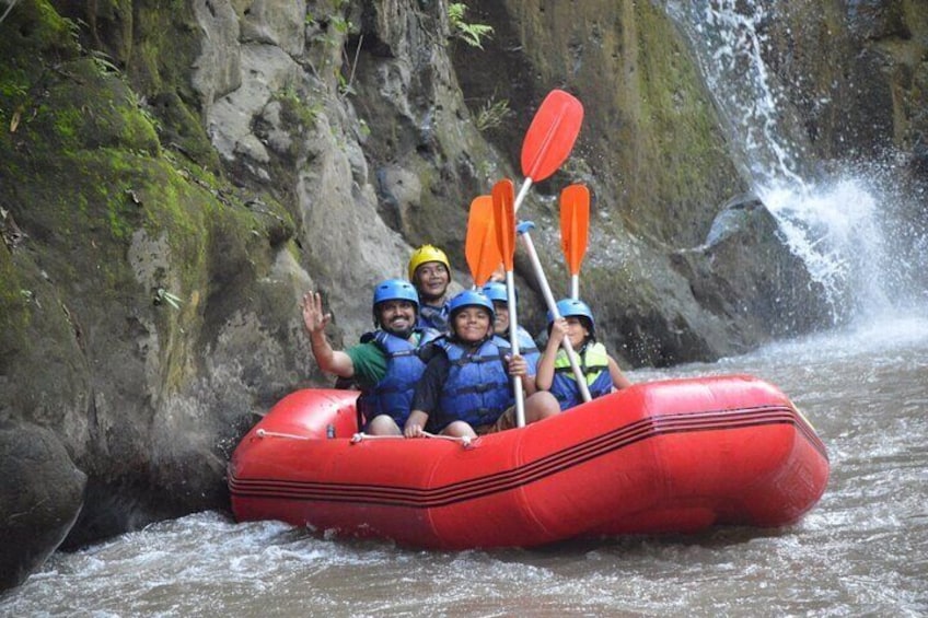 White Water Rafting Ubud with Private Hotel Transfer and Lunch