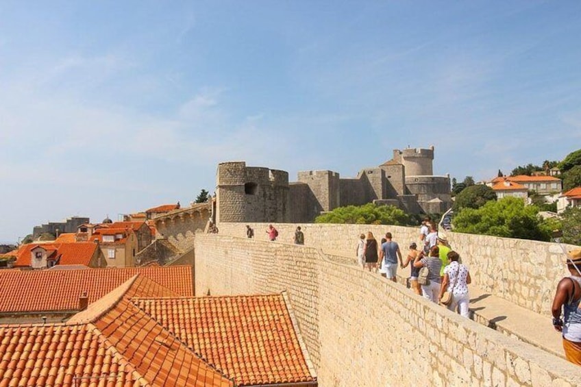 Dubrovnik Super Saver: Mt Srd Cable Car Ride plus Old Town and City Walls Walking Tour
