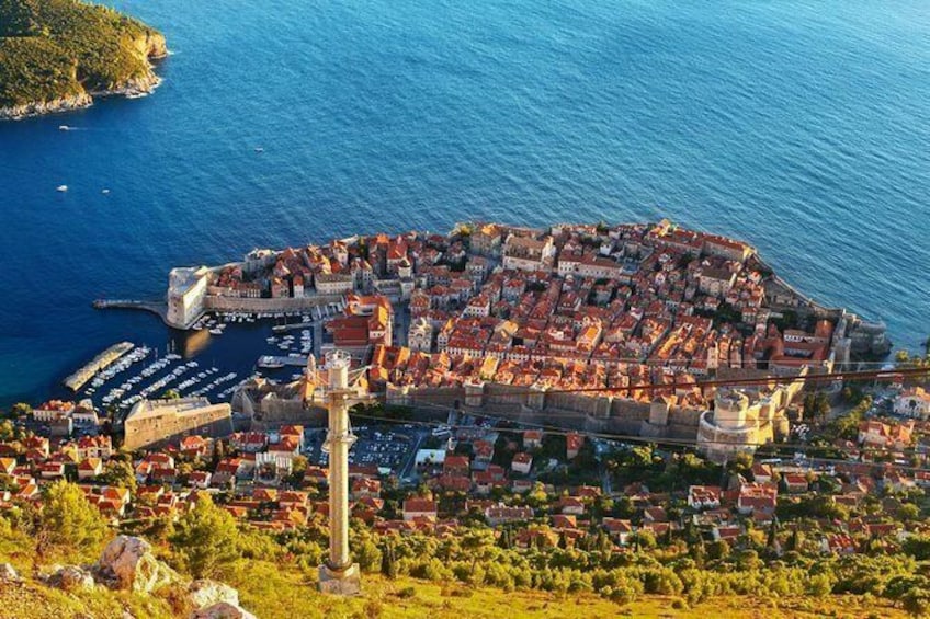 Dubrovnik Super Saver: Mt Srd Cable Car Ride plus Old Town and City Walls Walking Tour