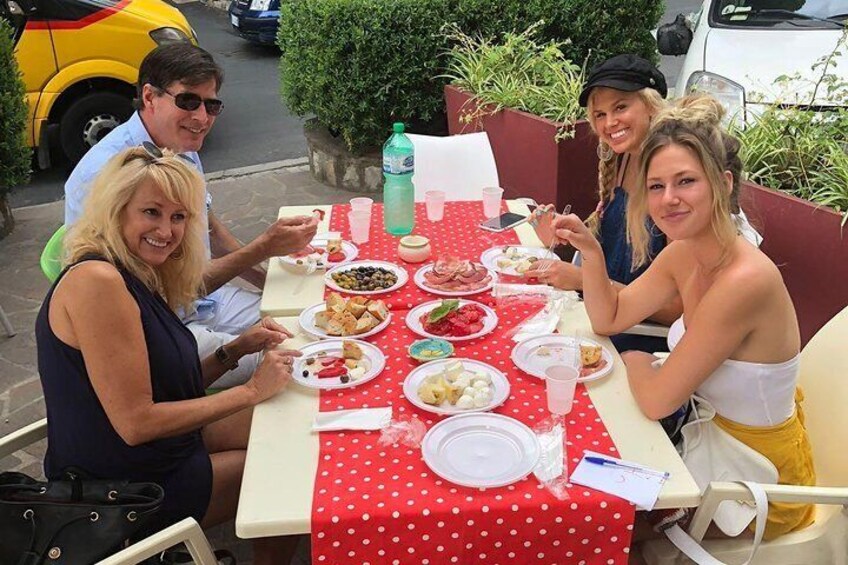 Sorrento Food and Wine Stress Free Tour - Small Group
