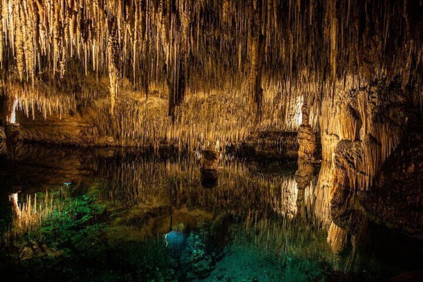 Caves of Drach Half-Day Tour with Boat Trip and Music Concert