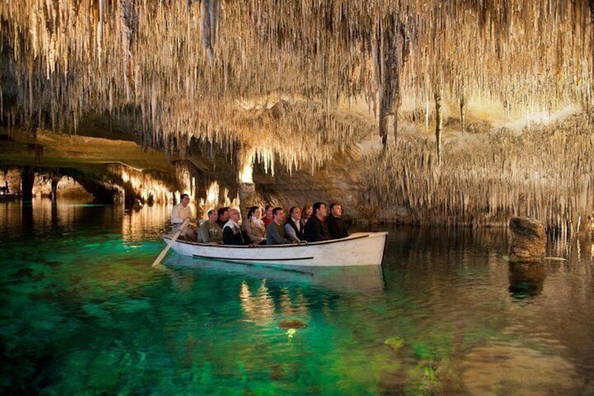Caves of Drach Half-Day Tour with Boat Trip and Music Concert