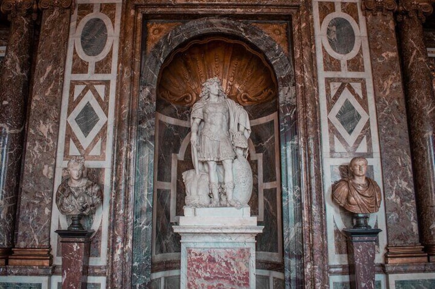 Versailles Palace Skip-the-line Classic Guided Tour