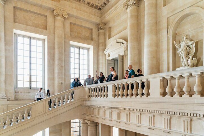 Palace of Versailles Skip the Line Guided Tour