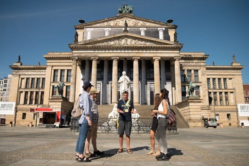 Explore Berlin: Top Attractions Walking Tour