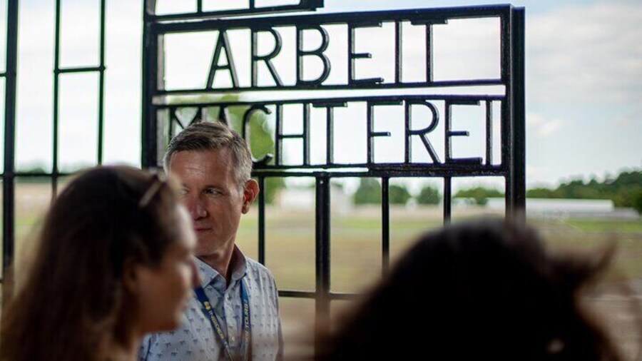 Sachsenhausen Concentration Camp Bus Tour in English from Berlin