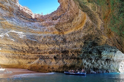 Algar de Benagil desde Lagos