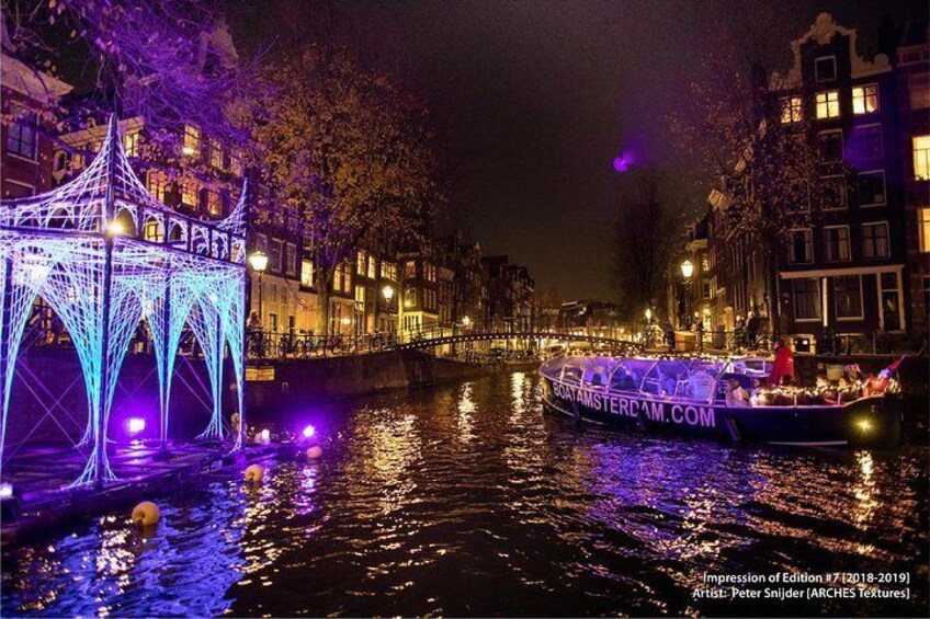 Magical Light Festival Canal Cruise - All Drinks included!!