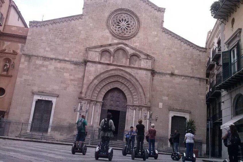 CSTRents - Palermo Segway PT Authorized Tour