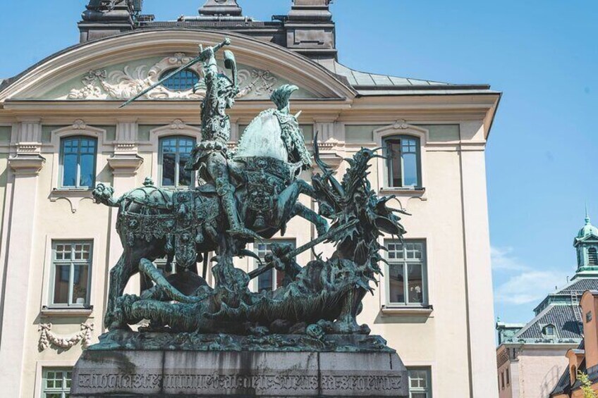 The statue of St. George & the Dragon in the Old Town