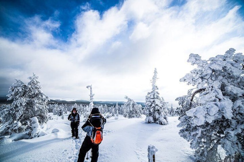 Photograping Tour by Snowmobile Sleigh